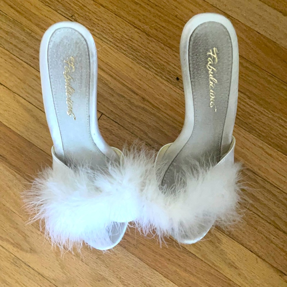 White Peep Toe Heels w White Feathers